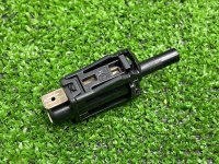 Mercedes-Benz / 190e / Датчик открытия двери