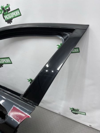 BMW / 7-Series / Дверь боковая