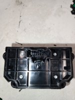 Land Rover / Range Rover Sport / Кнопка стояночного тормоза