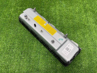 Audi / A4 / Подушка безопасности в колени