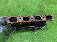Volkswagen / Golf / Коллектор впускной