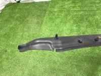 Volkswagen / Touareg / Пыльник крыла