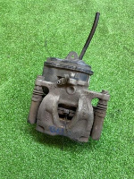 Audi / A5 / Суппорт тормозной