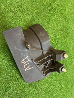 Volkswagen / Touareg / Брызговик