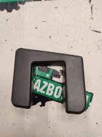 Porsche / Cayenne / Накладка петли багажника