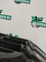 Volkswagen / Touareg / Решетка радиатора