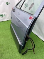 Mercedes-Benz / 190e / Дверь боковая