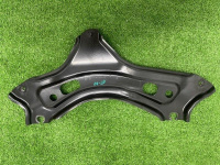 Audi / A6 / Опора кпп