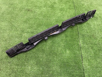 Volkswagen / Touareg / Усилитель бампера Volkswagen / Touareg / Усилитель бампера