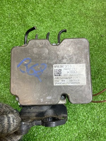 Audi / A5 / Блок ABS