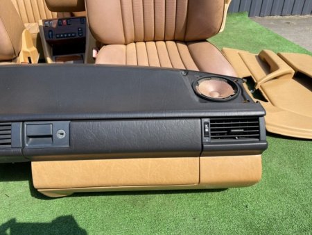 Mercedes-Benz / E-Class / Салон в сборе