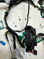 BMW / X1 / Проводка двери