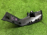 Audi / Q8 / Накладка стойки