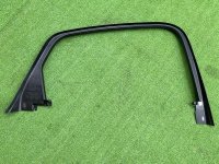 Audi / A6 / Облицовка проема стекла двери