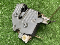 Mercedes-Benz / 190e / Замок двери