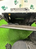 Volkswagen / Touareg / Бардачок Volkswagen / Touareg / Бардачок