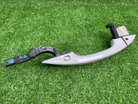 Audi / A6 / Ручка двери внешняя