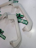 Volkswagen / Touareg / Ручки потолка