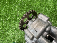 BMW / ALPINA B10 / Масляный насос