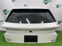 Audi / Q8 / Крышка багажника