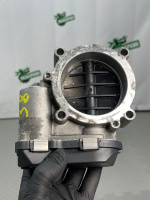 Volkswagen / Touareg / Дроссельная заслонка