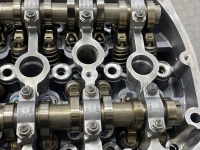 Volkswagen / Touareg / Головка блока цилиндров