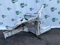 Audi / A6 / Лонжерон