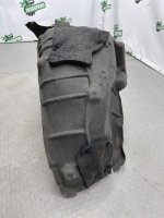 Audi / S5 / Подкрылок