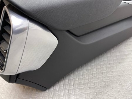 Porsche / Cayenne / Консоль центральная