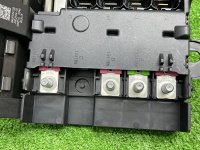 BMW / 7-Series / Распределитель тока