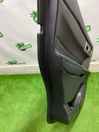 Ford / EXPLORER / Обшивка двери