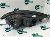 Audi / A6 / Фара галогеновая