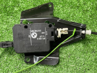 BMW / ALPINA B10 / Активатор лючка бензобака