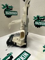 Volkswagen / Touareg / Замок двери