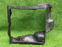 Audi / Q7 / Воздуховод