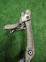 Audi / Q5 / Кронштейн подрамника