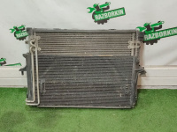 Audi / Q7 / Кассета радиаторов в сборе