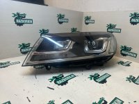 Volkswagen / Touareg / Фара ксеноновая Volkswagen / Touareg / Фара ксеноновая