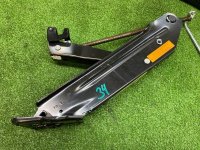 Volkswagen / Touareg / Домкрат