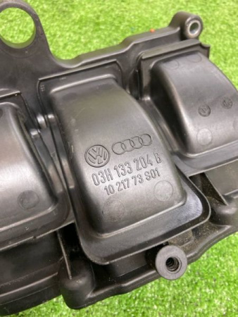 Volkswagen / Touareg / Коллектор впускной
