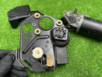 Mercedes-Benz / 190e / Моторчик люка