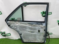 Mercedes-Benz / 190e / Дверь боковая