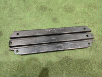 BMW / X1 / Кронштейн