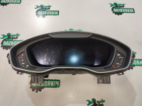 Audi / Q5 / Панель приборов