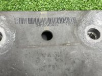 BMW / 7-Series / Кронштейн кузова