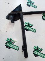 Audi / A5 / Направляющая стекла двери