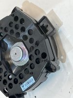 BMW / X3 / Динамик низкочастотный