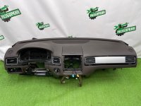 Volkswagen / Touareg / Торпедо