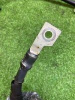 Audi / Q8 / Проводка АКБ