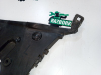 Audi / Q7 / Кронштейн бампера